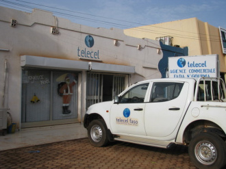 01 Le Bureau Telecel A Fada